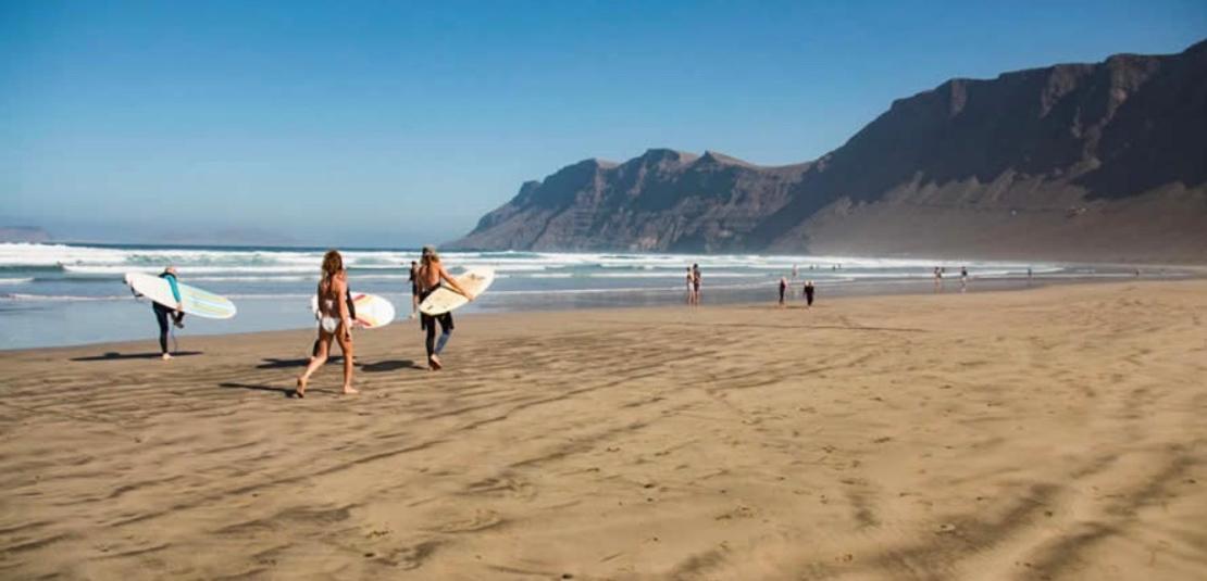 Apartamento Suite Blue Sea Famara Esterno foto